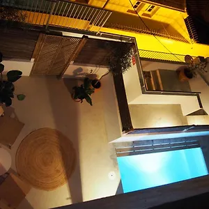 suites-9-malaga-three-unique-suites-with-private-plunge-pool.hotelsinnerja.org/