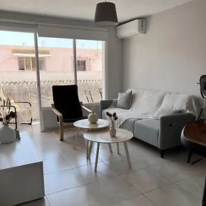 hermoso-apartamento-centrico-con-balcon.1costadelsol.com/